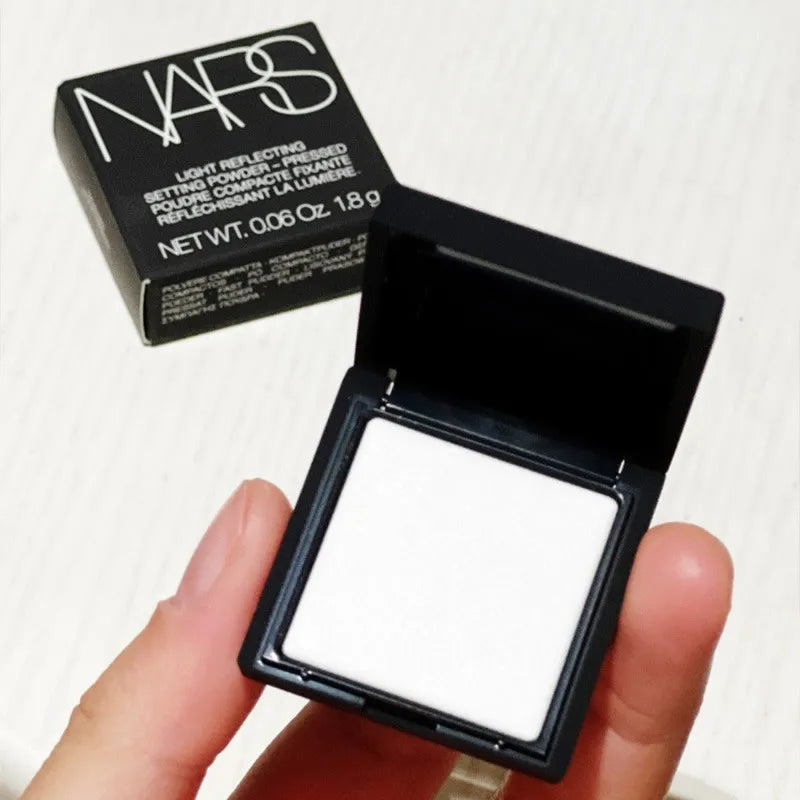 NARS Light Reflecting Pressed Setting Powder Long Lasting Oil Control